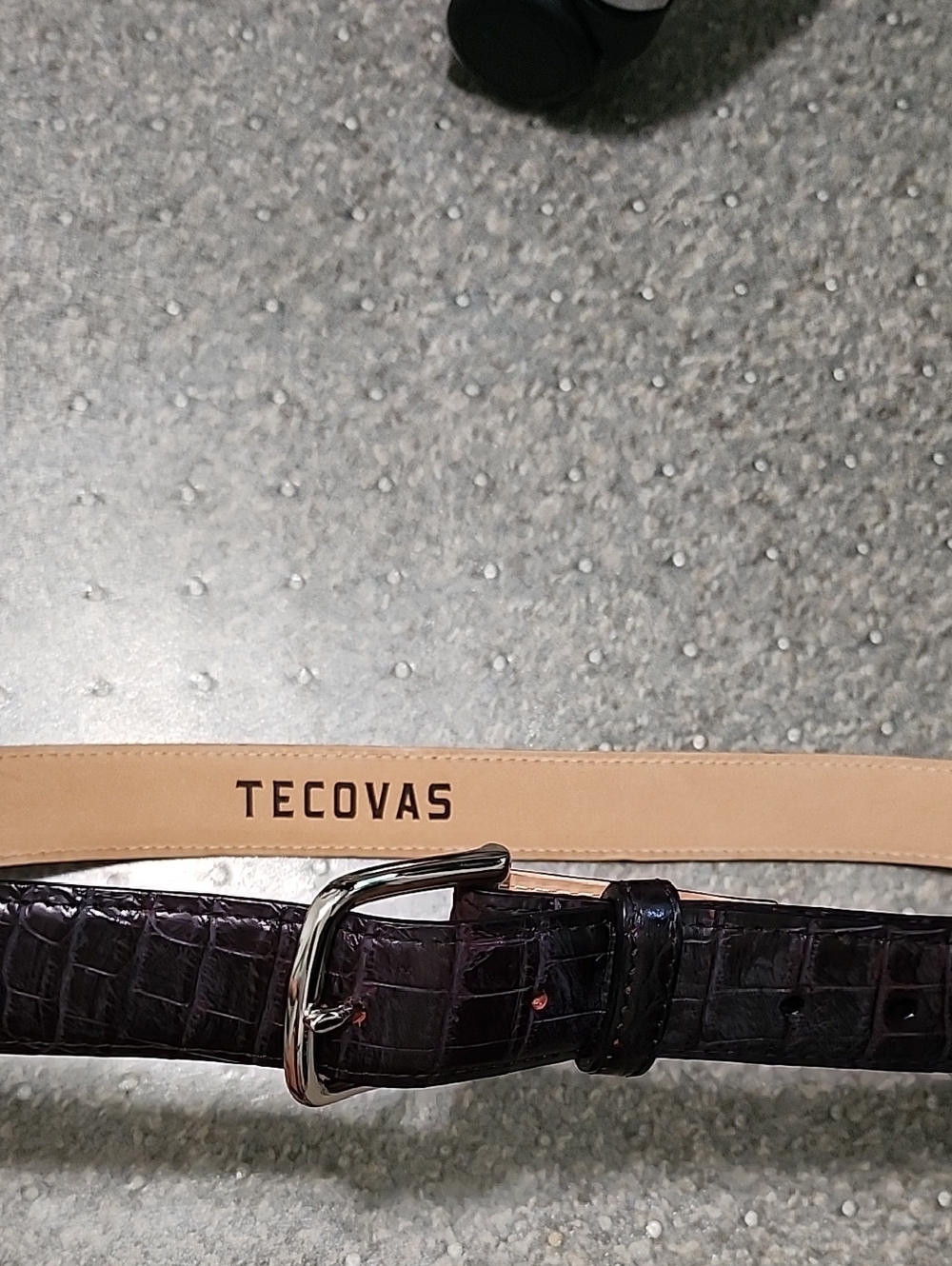 Tecovas Men's Dark Brown Croc-Embossed Leather Belt with Silver Buckle LIKE NEW